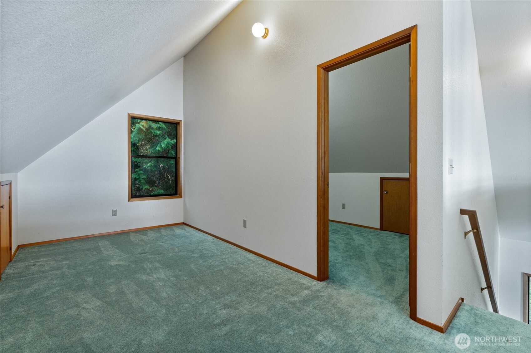 909 Lorenz Road Property Photo 19