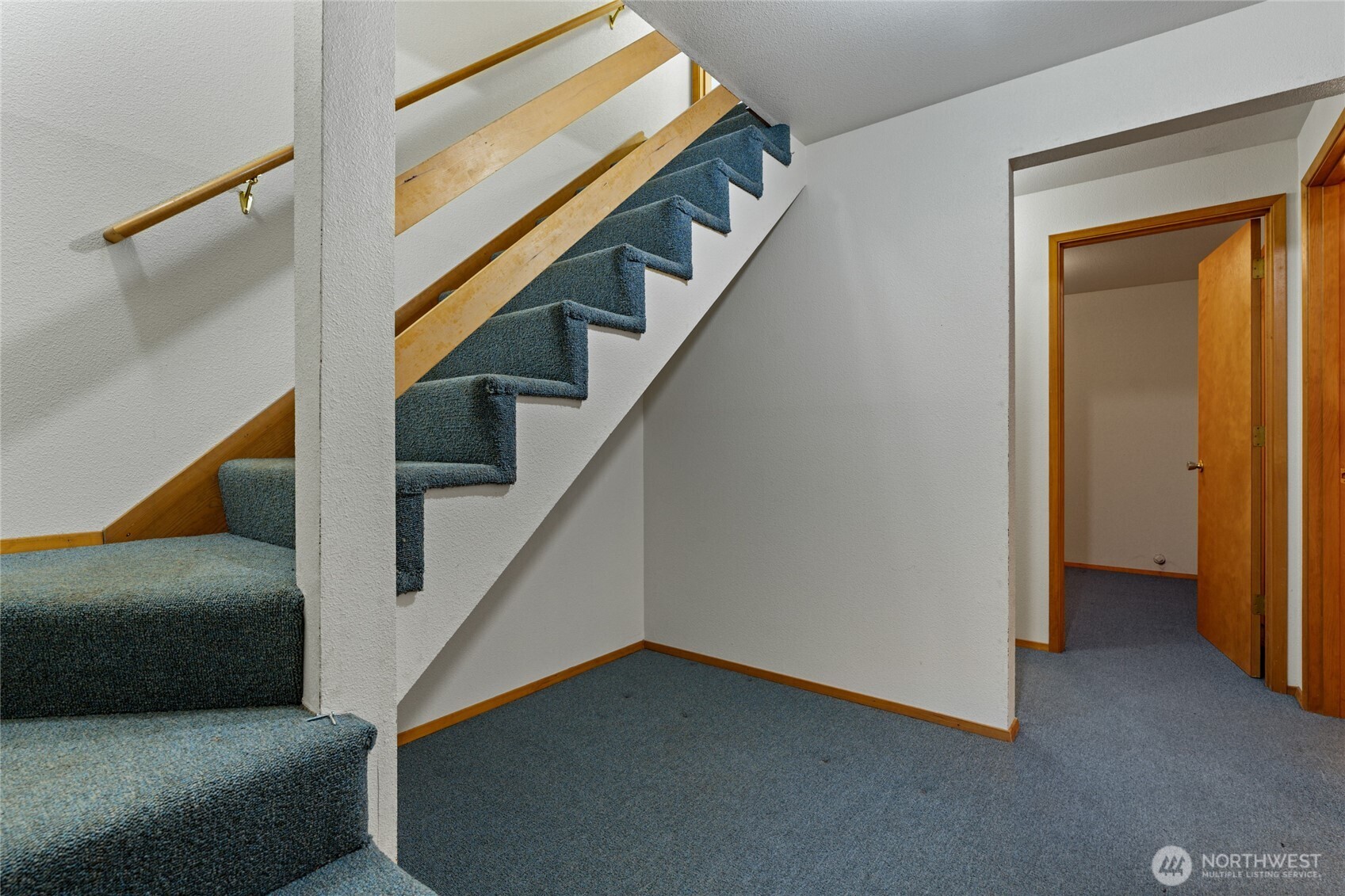 909 Lorenz Road Property Photo 20