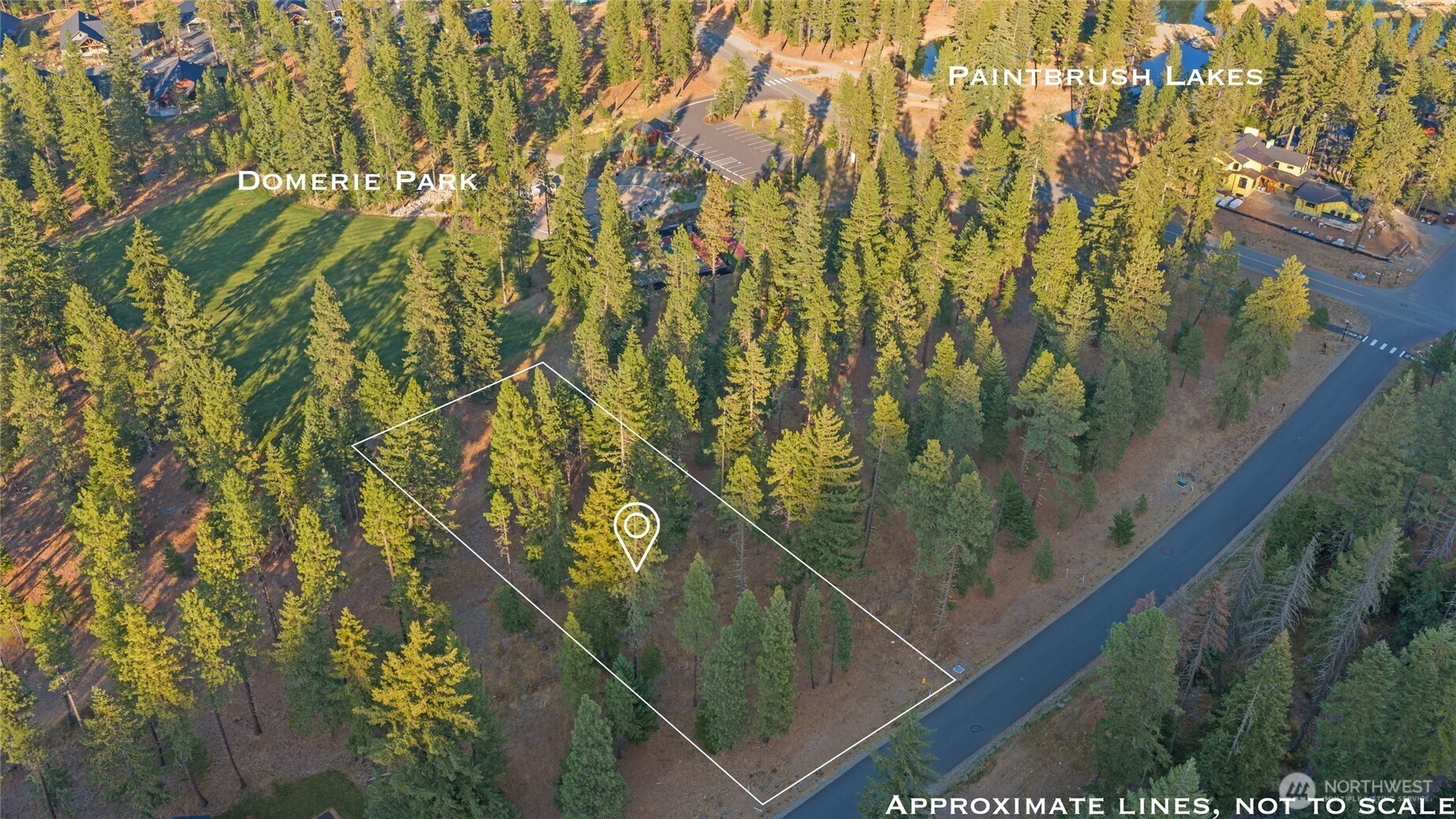 32 Domerie Park Loop Property Photo 9