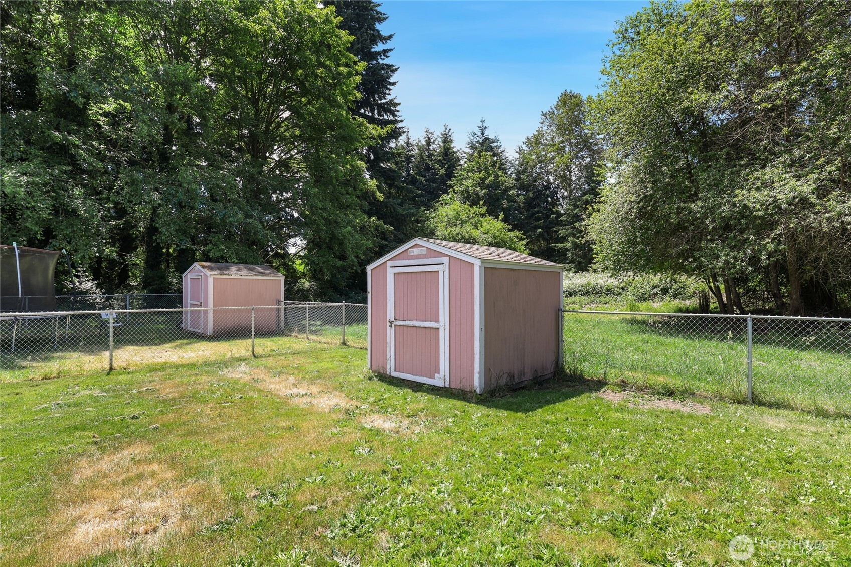 643 School Street Property Photo 13