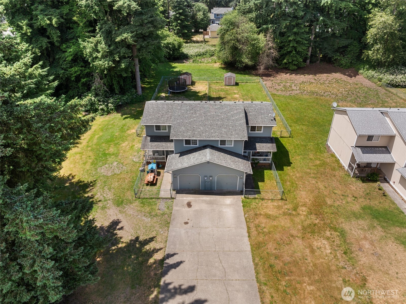 643 School Street Property Photo 31