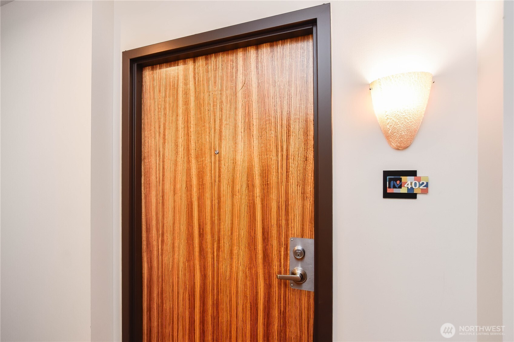 159 Denny Way 402 Property Photo 15