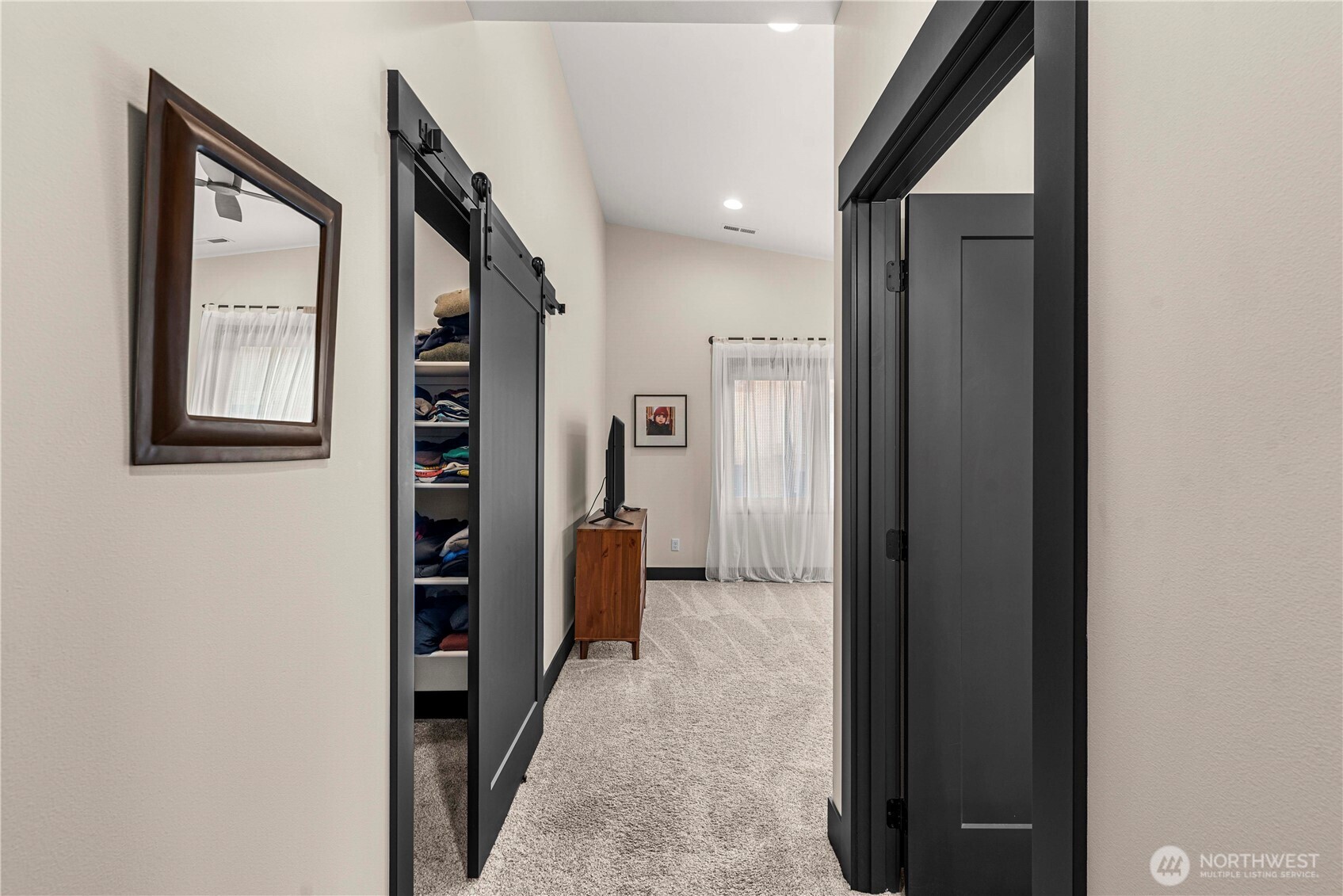 336 Pinegrass Property Photo 17