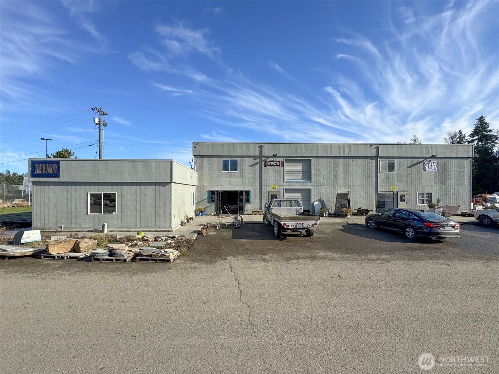 3368 E Highway 101 Property Photo 5
