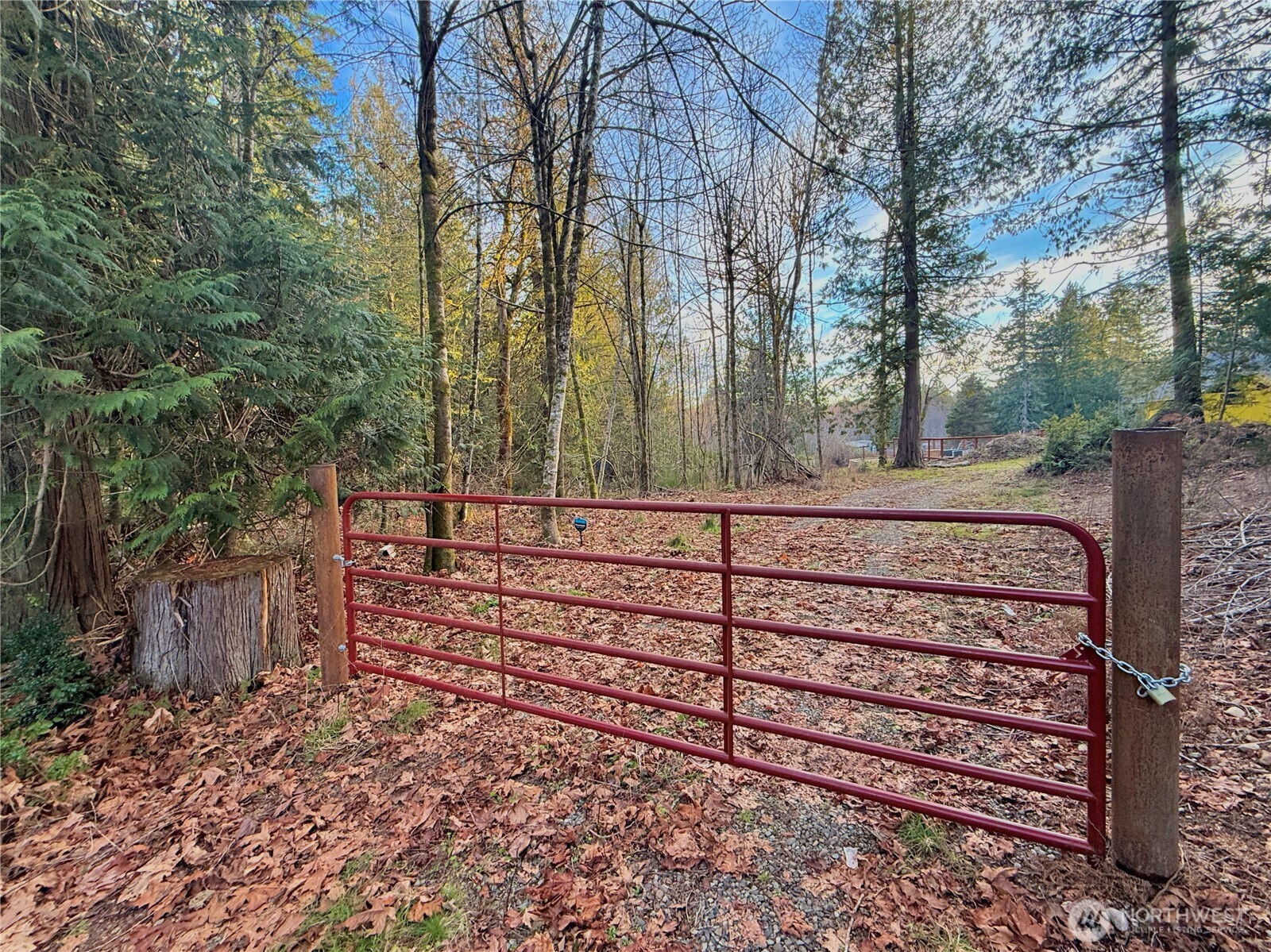 680 E State Route 302 Property Photo 27