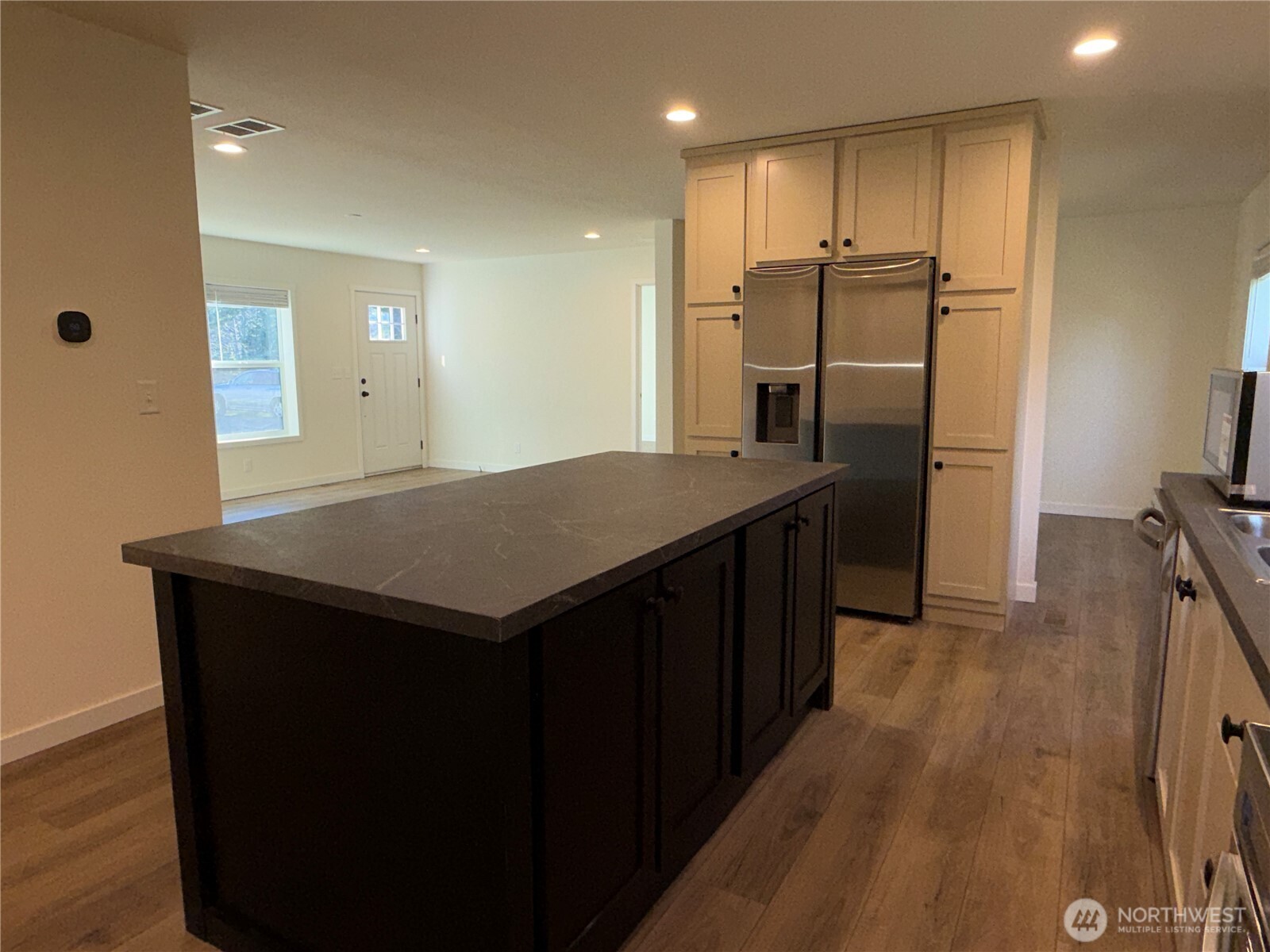20405 Crane Place Property Photo 8