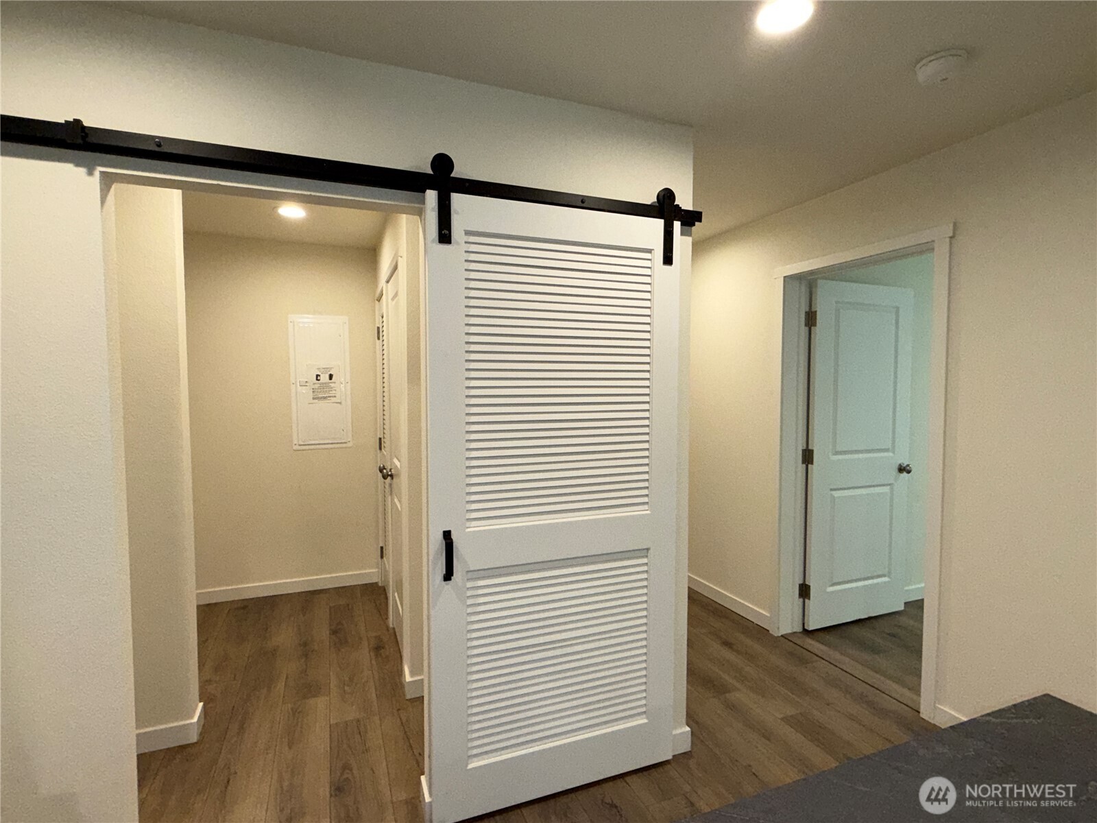 20405 Crane Place Property Photo 12