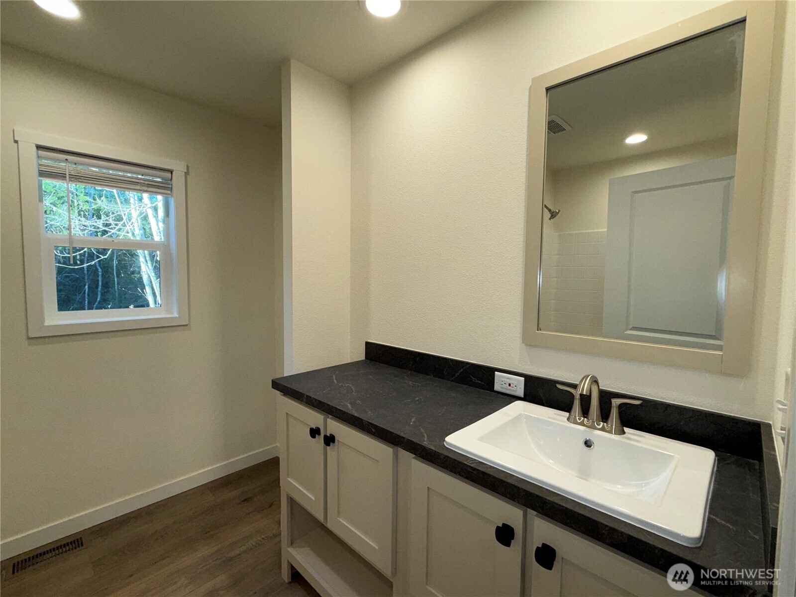 20405 Crane Place Property Photo 31