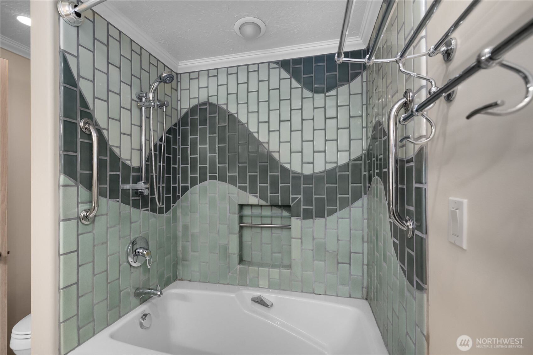 1910 Evergreen Park Drive 903 Property Photo 15