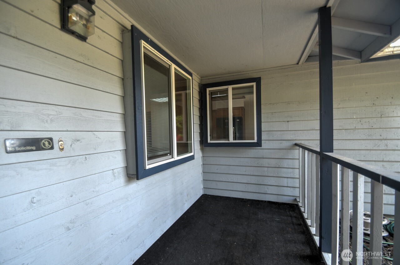 427 Sawmill Court Property Photo 2