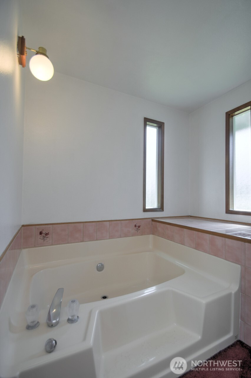 427 Sawmill Court Property Photo 19