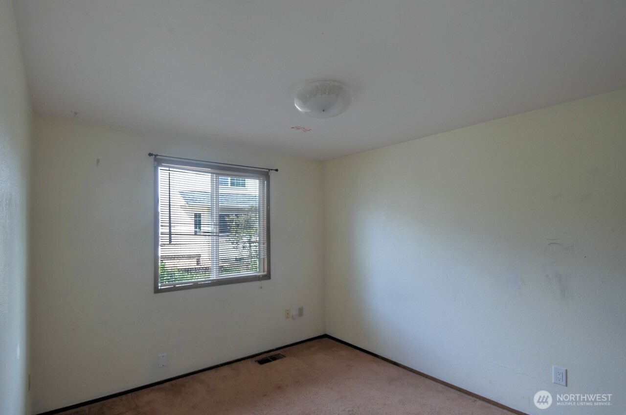 427 Sawmill Court Property Photo 24