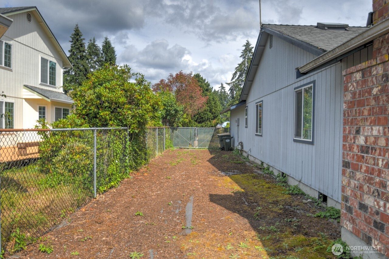 427 Sawmill Court Property Photo 32