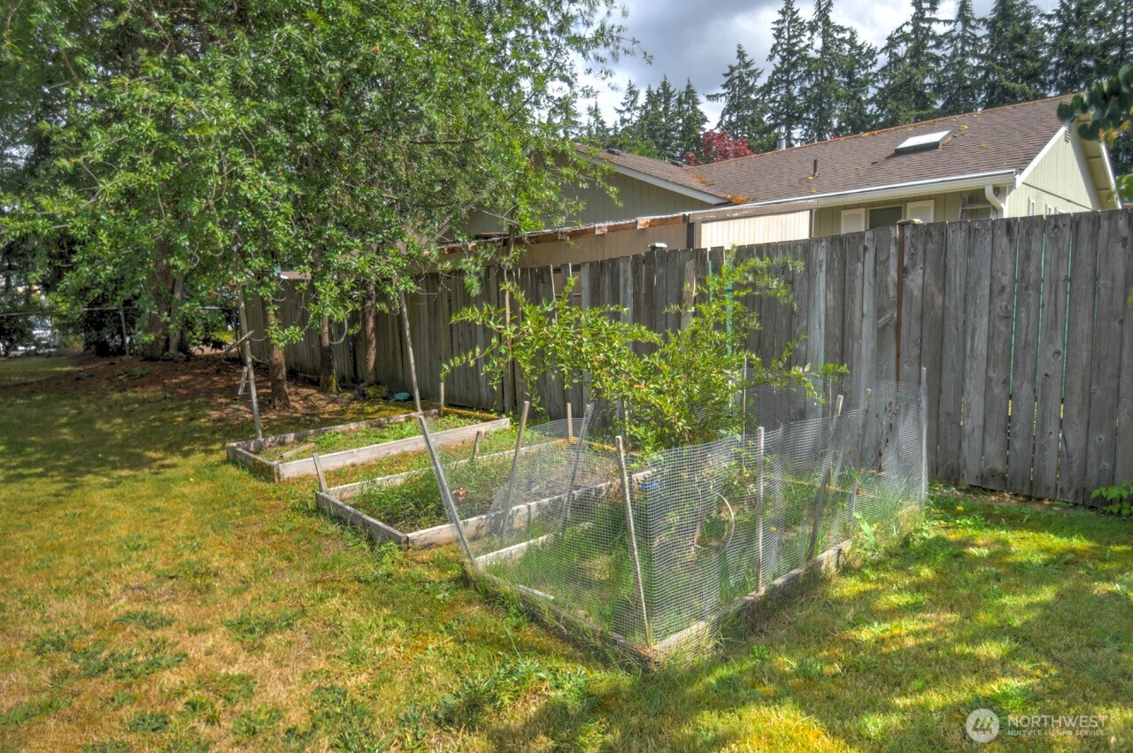427 Sawmill Court Property Photo 34