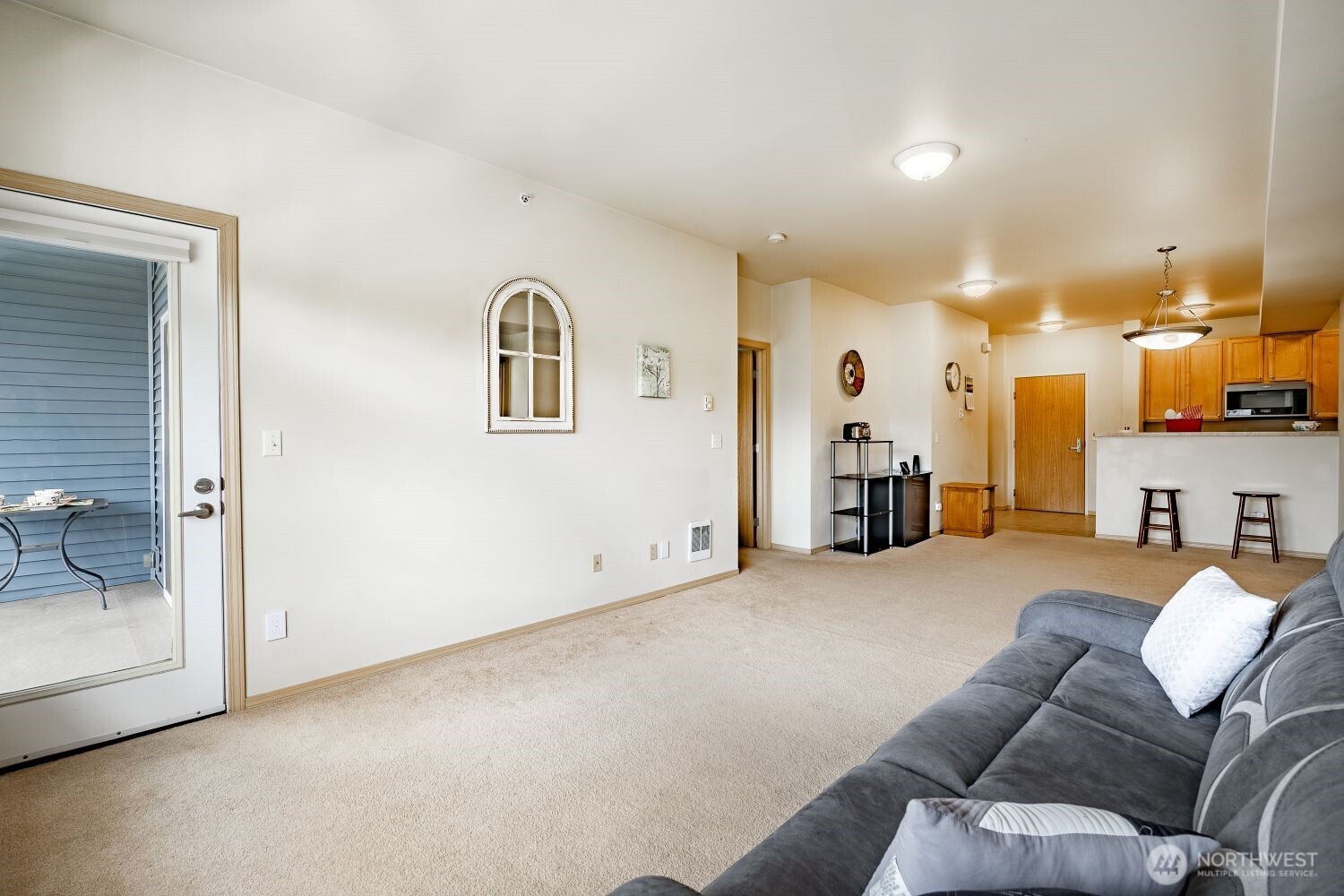 500 Darby Drive A-304 Property Photo 4