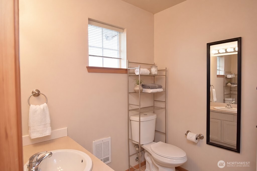 4035 Eliza Avenue 103 Property Photo 20