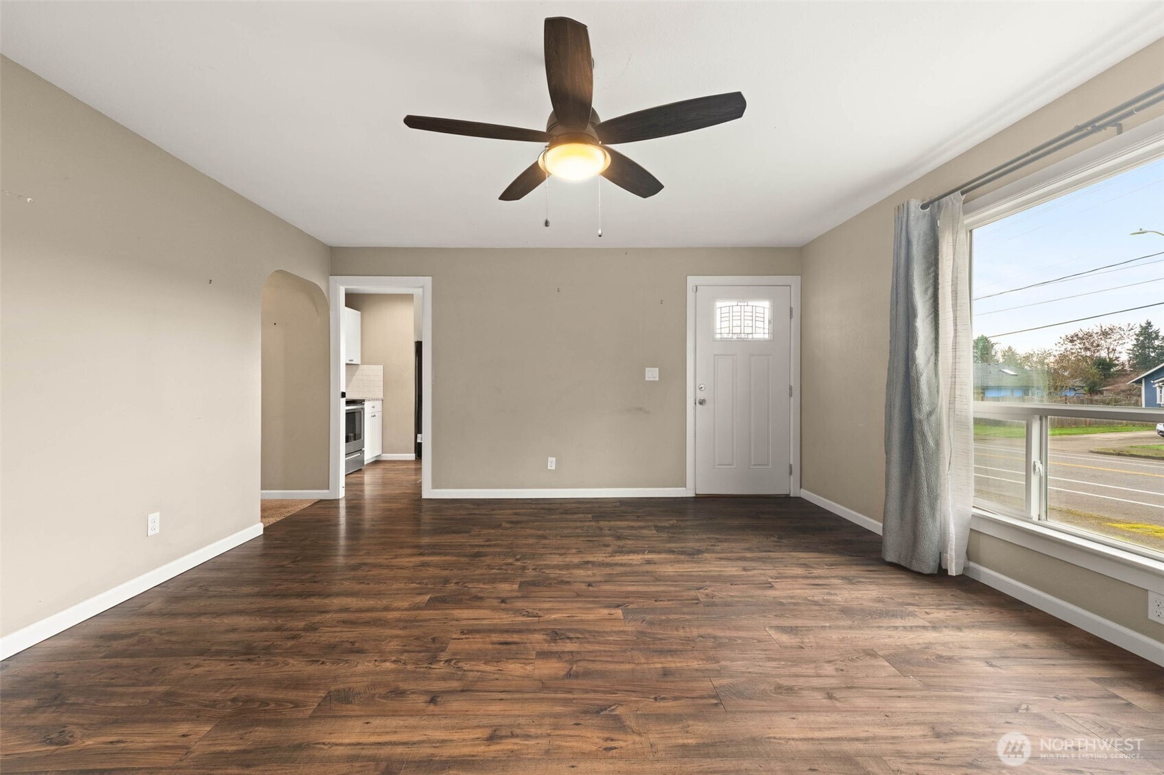 2311 S 15th Street Property Photo 4