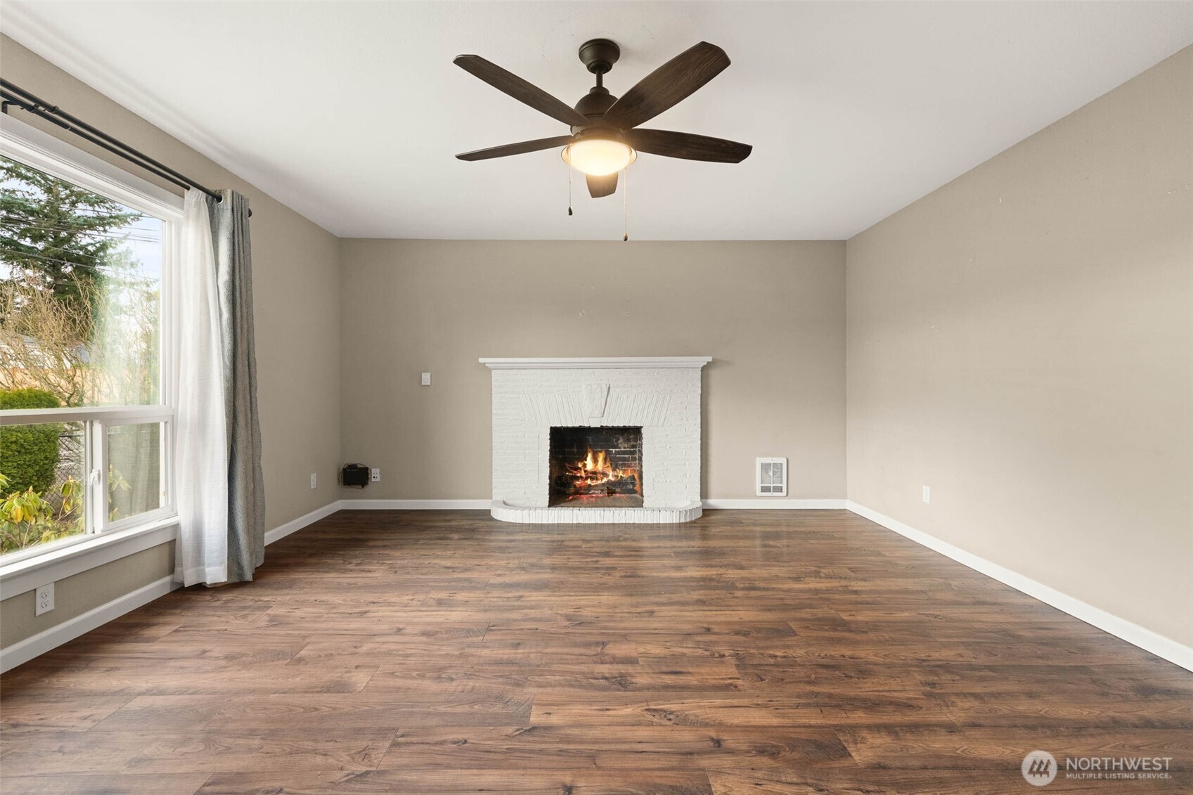 2311 S 15th Street Property Photo 5
