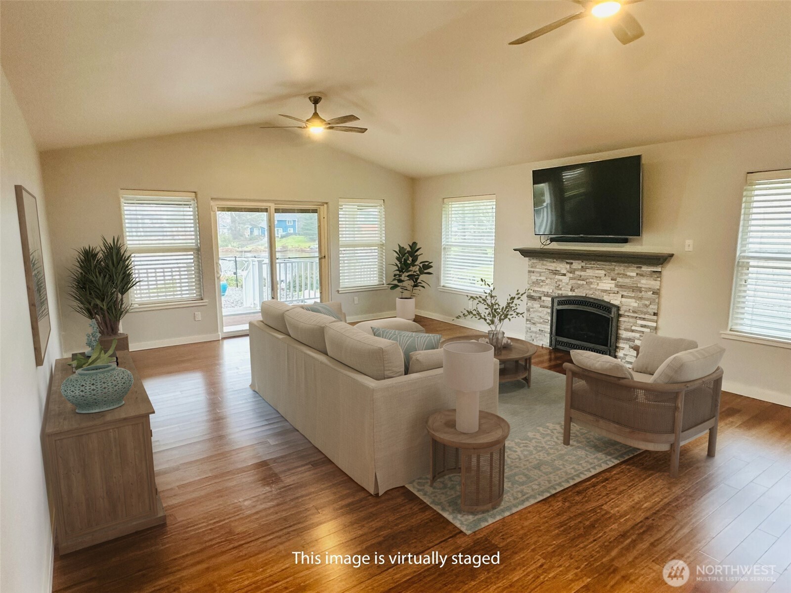 248 Chaparral Street Property Photo 4