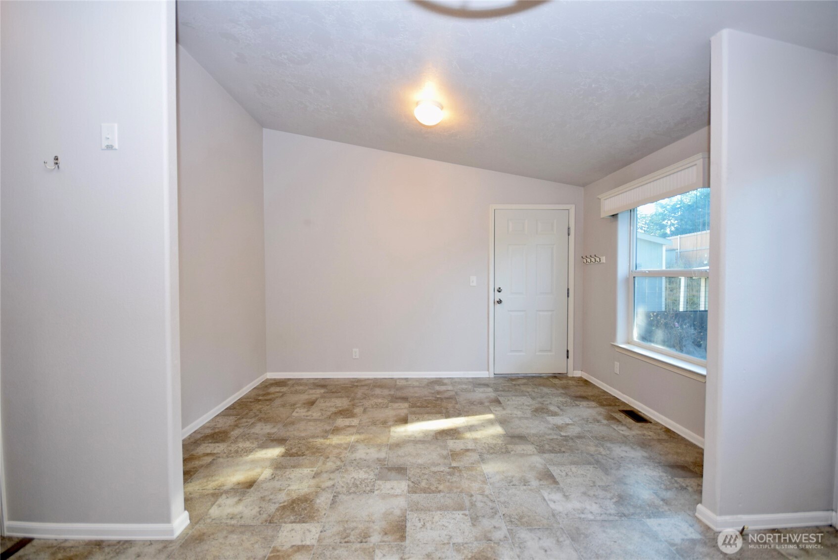103 Secluded Way Property Photo 13