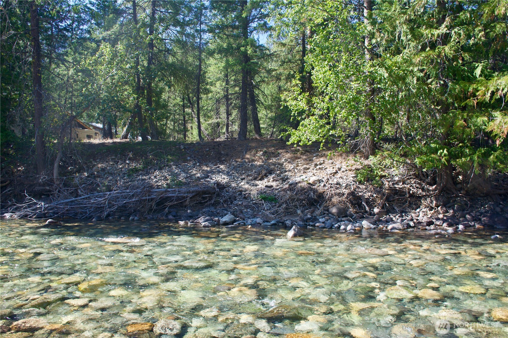 38 Mazama Pines Lane Property Photo 22