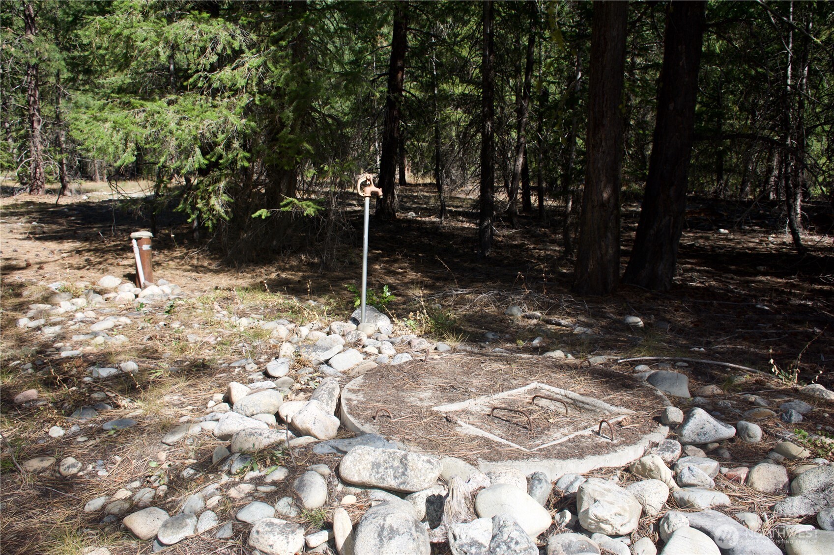 38 Mazama Pines Lane Property Photo 26