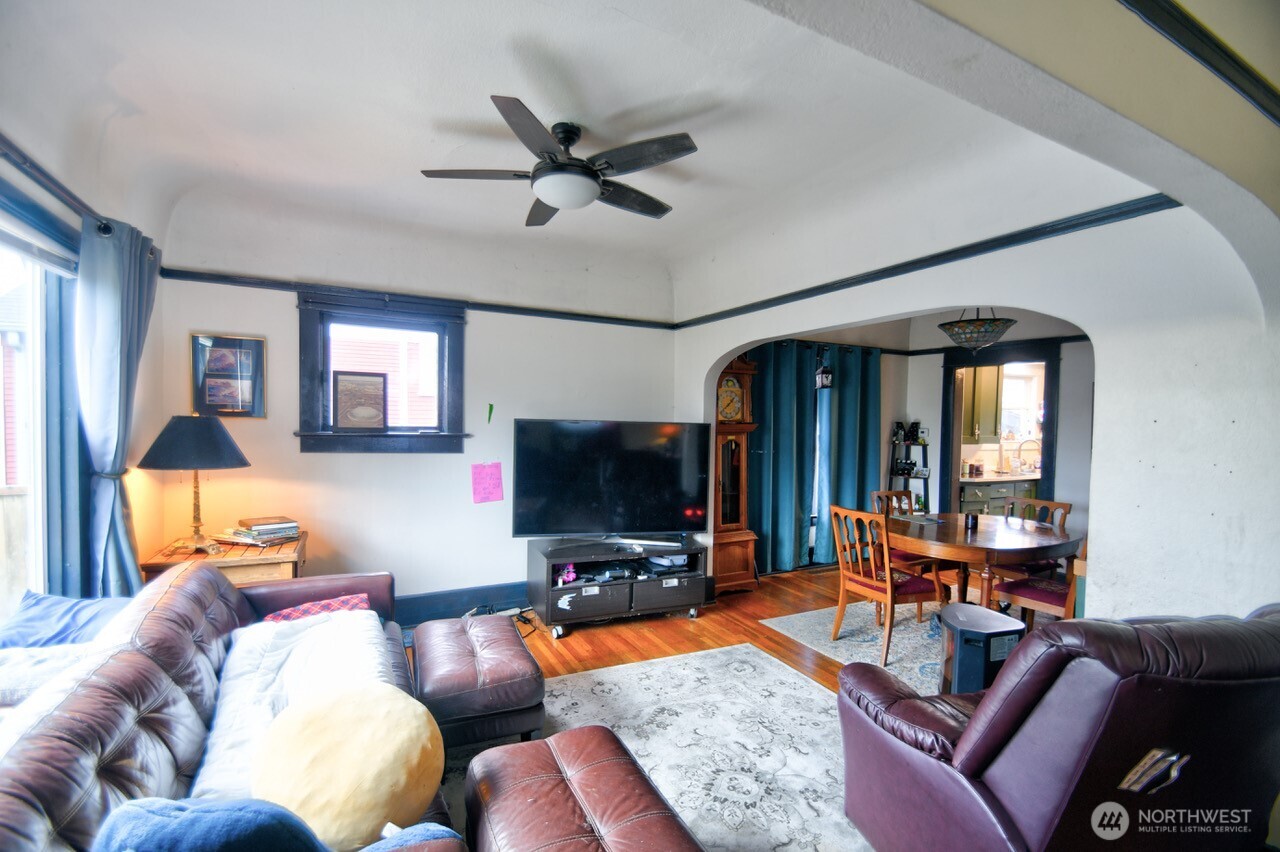 1017 S 48th Street Property Photo 4