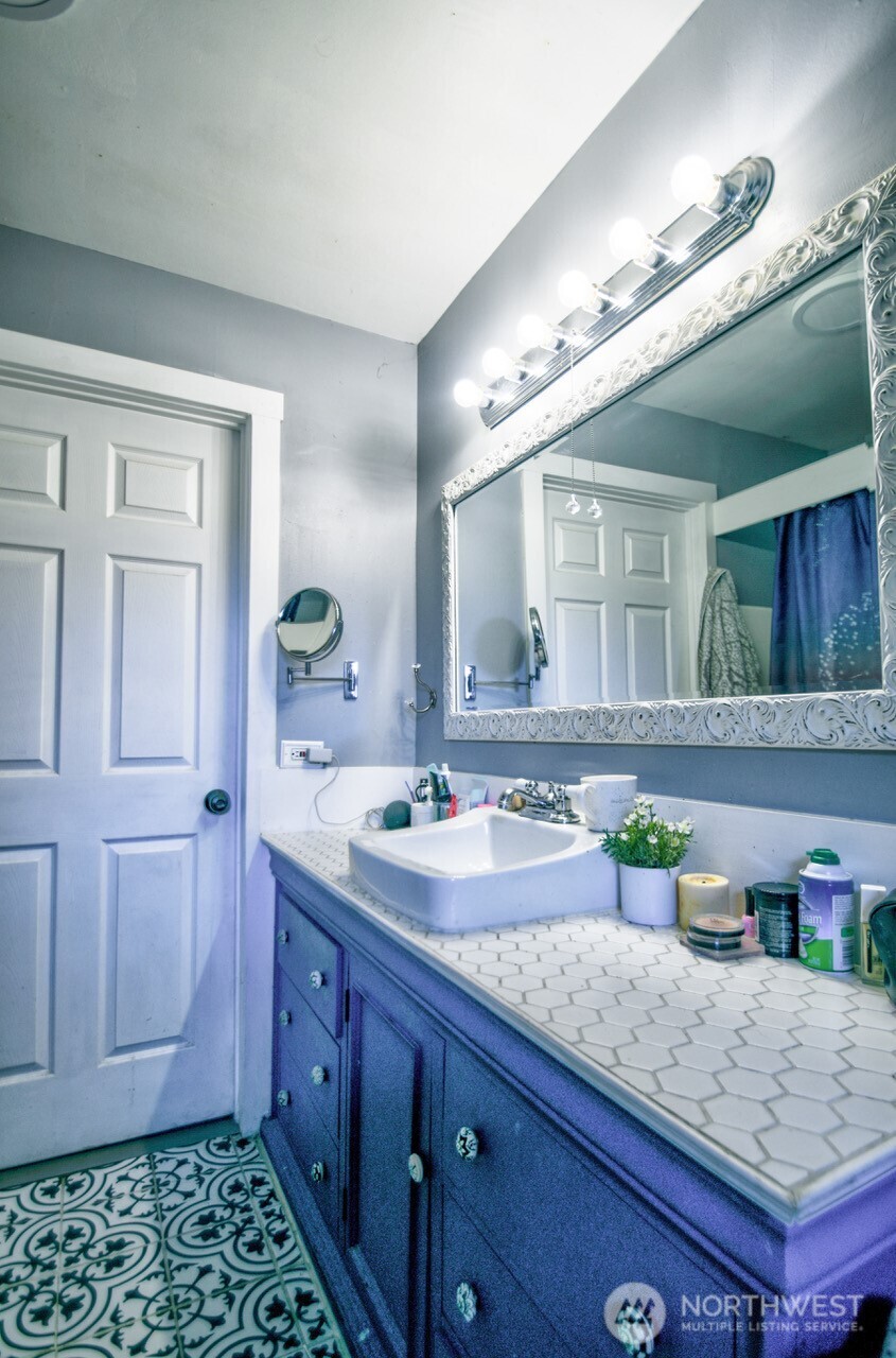 1017 S 48th Street Property Photo 17