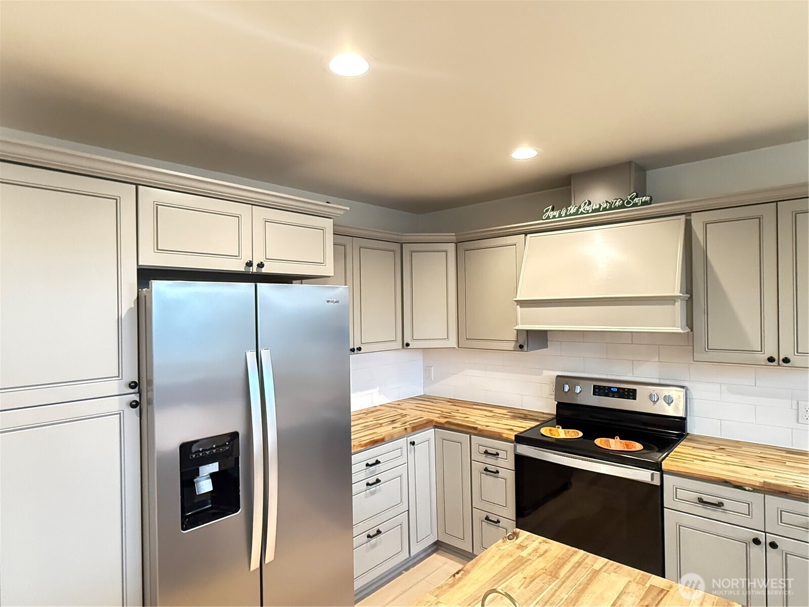 403 A Street Property Photo 6