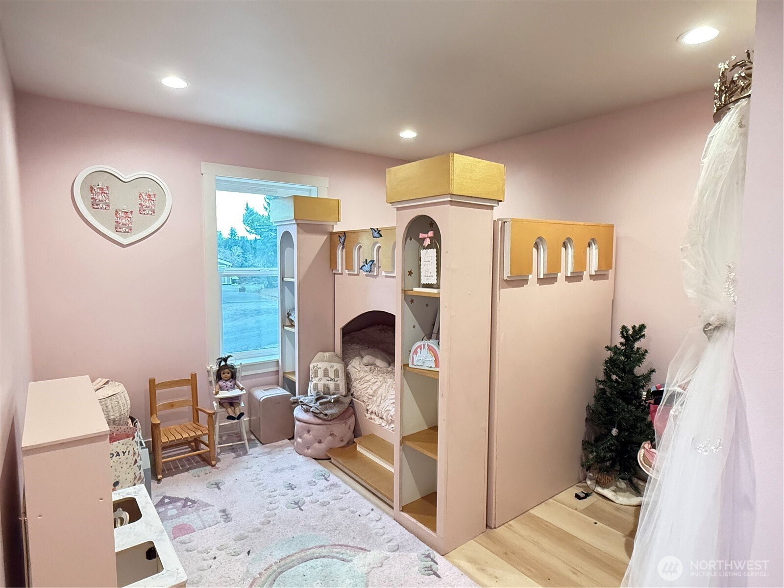 403 A Street Property Photo 14