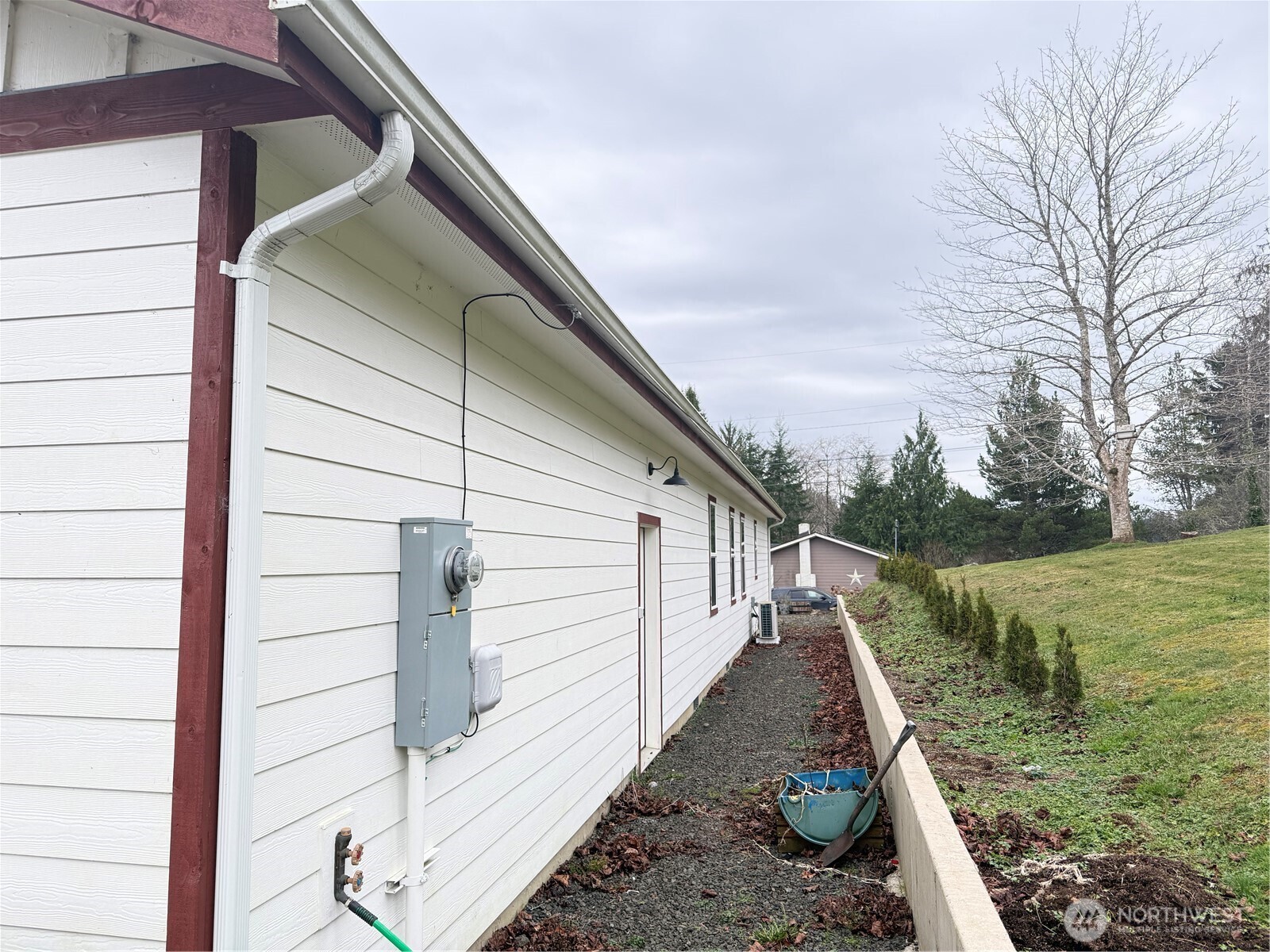 403 A Street Property Photo 19