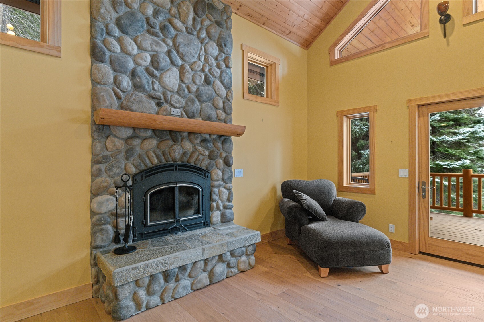 2677 Sumac Lane Property Photo 5