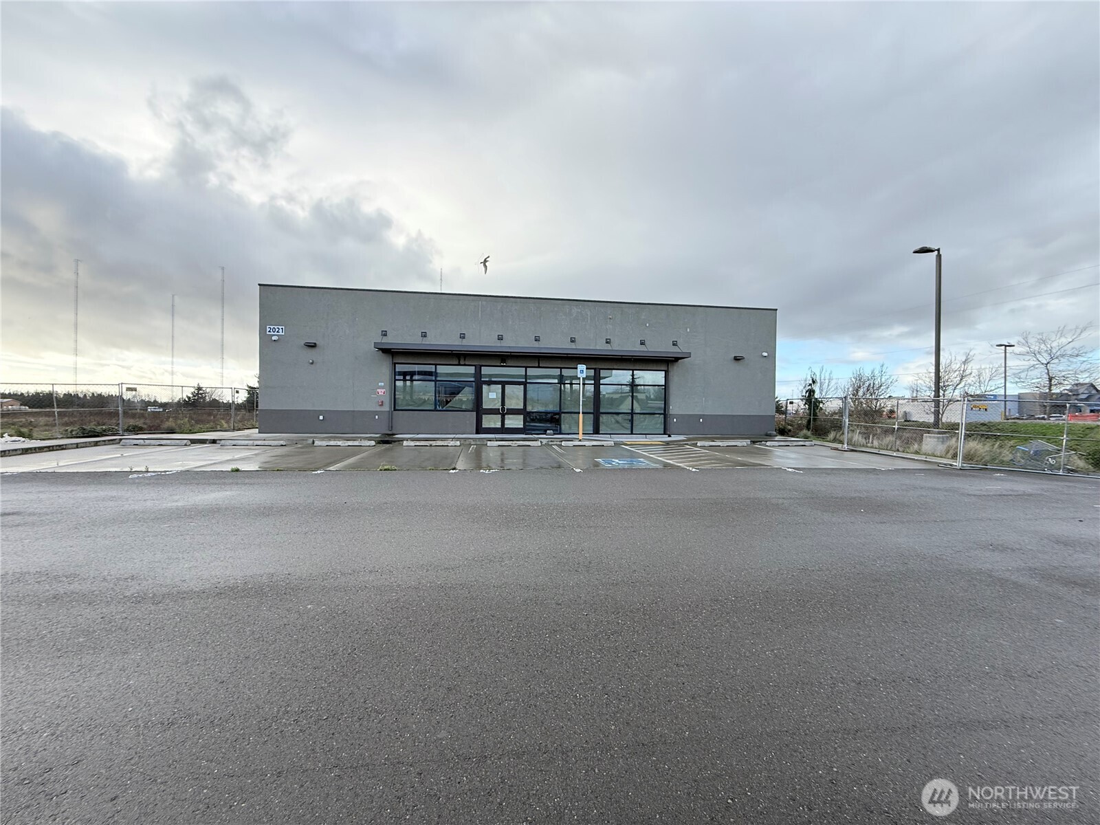 2021 Freeway Drive Property Photo 1