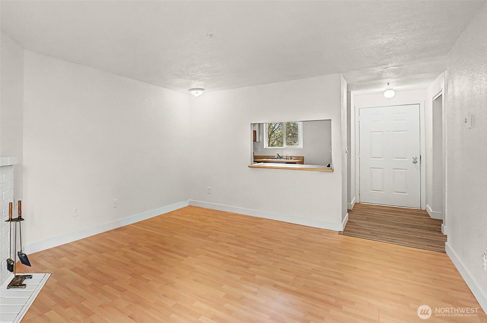 3322 I Street F202 Property Photo 5