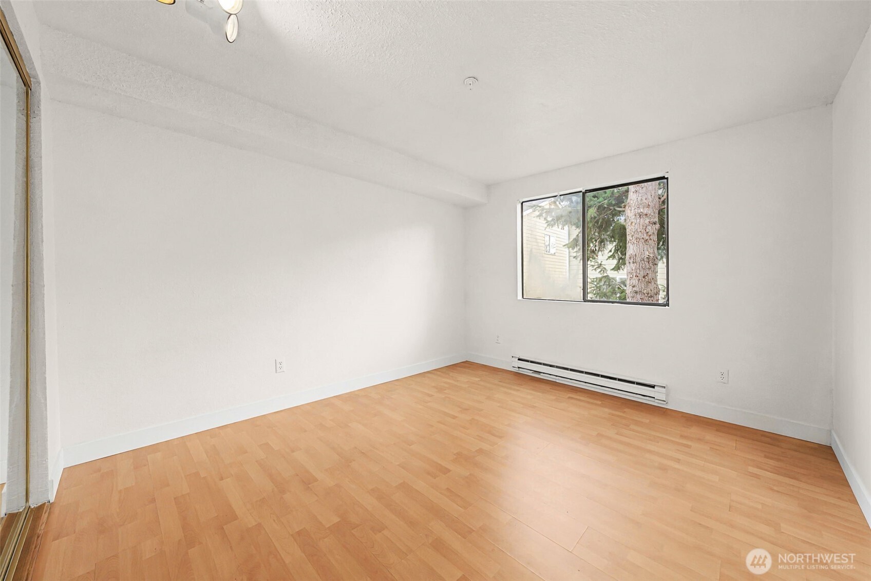 3322 I Street F202 Property Photo 12