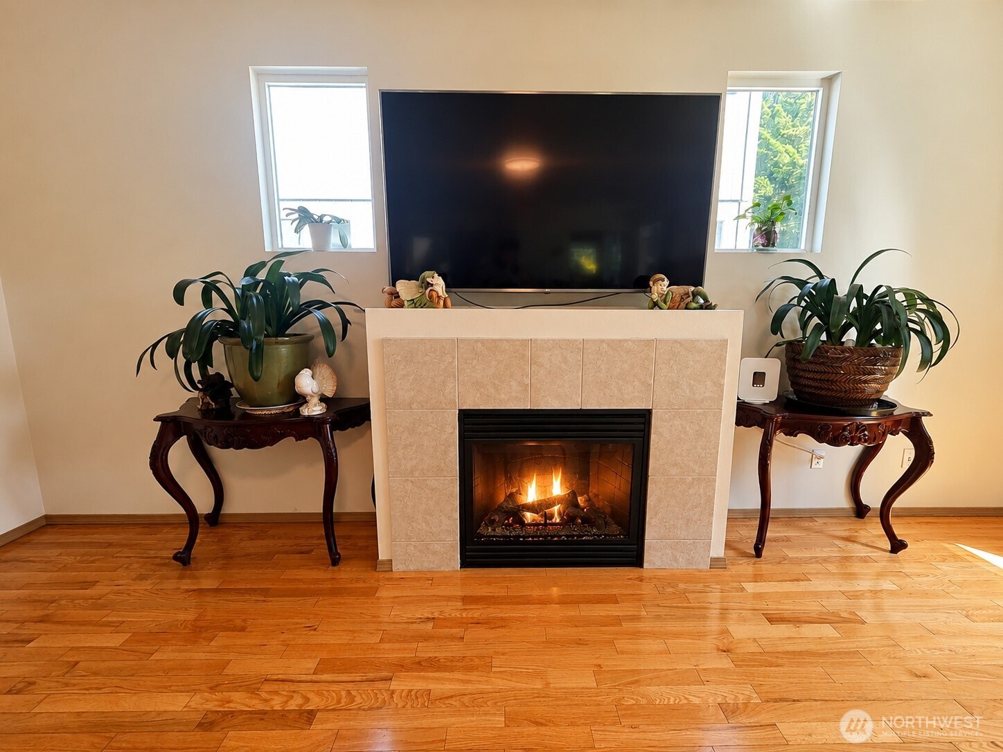 912 Gina Court Property Photo 11