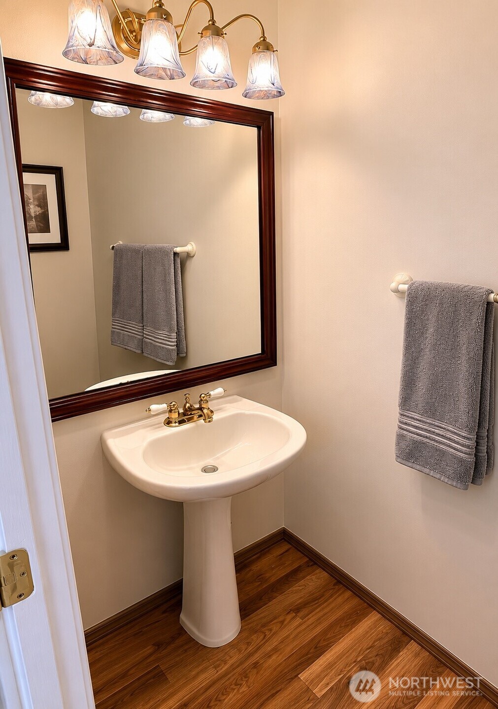912 Gina Court Property Photo 15