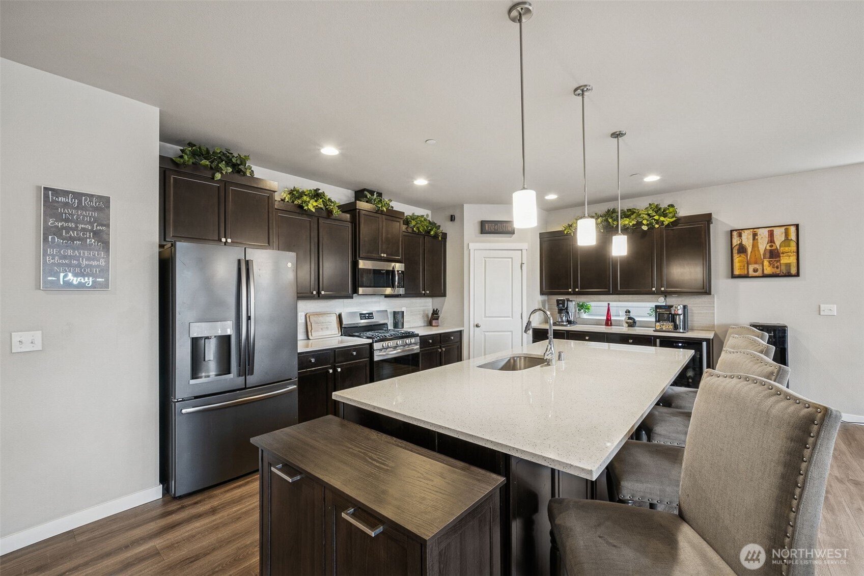 10707 130th Street Property Photo 7