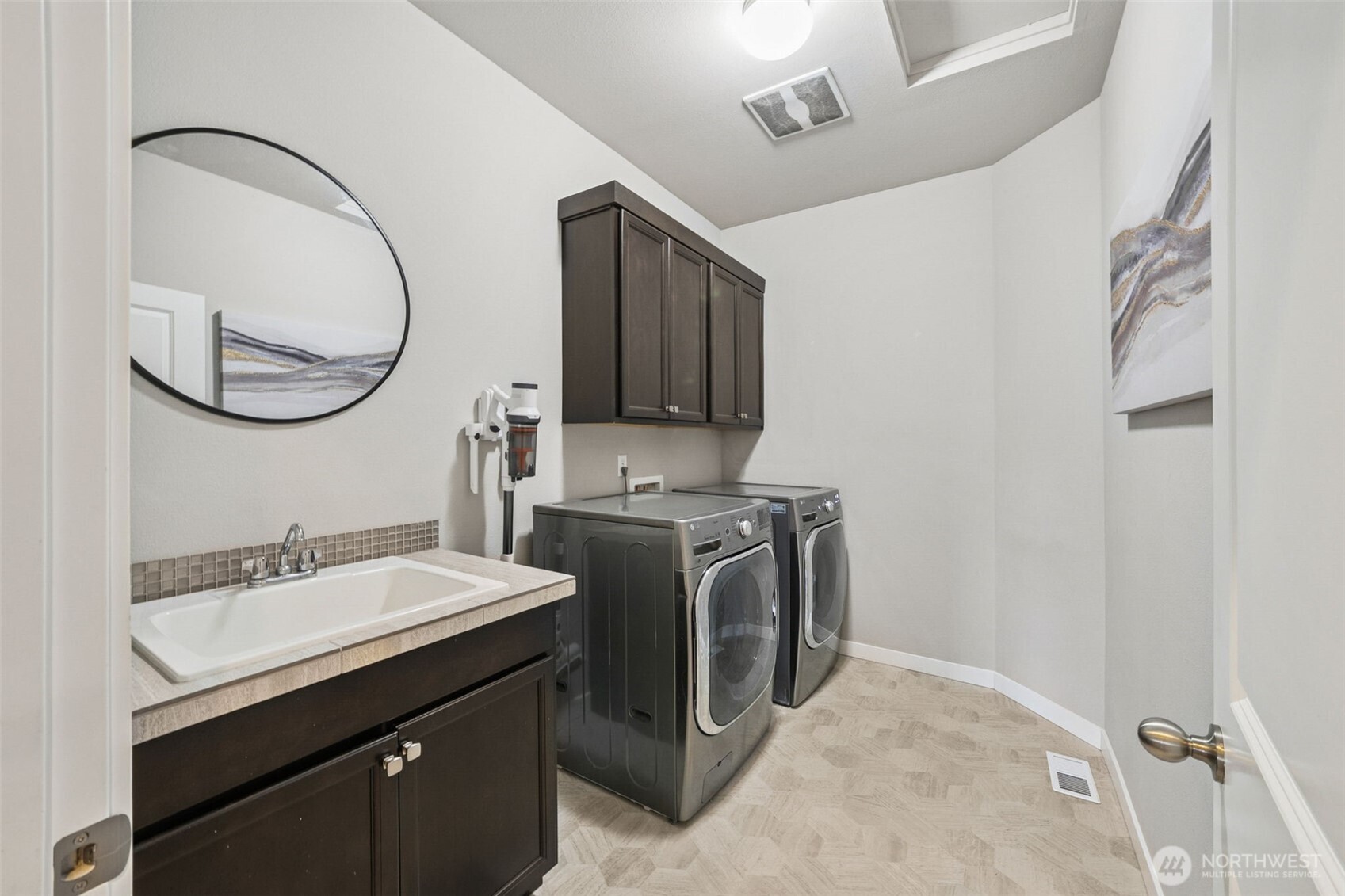 10707 130th Street Property Photo 15