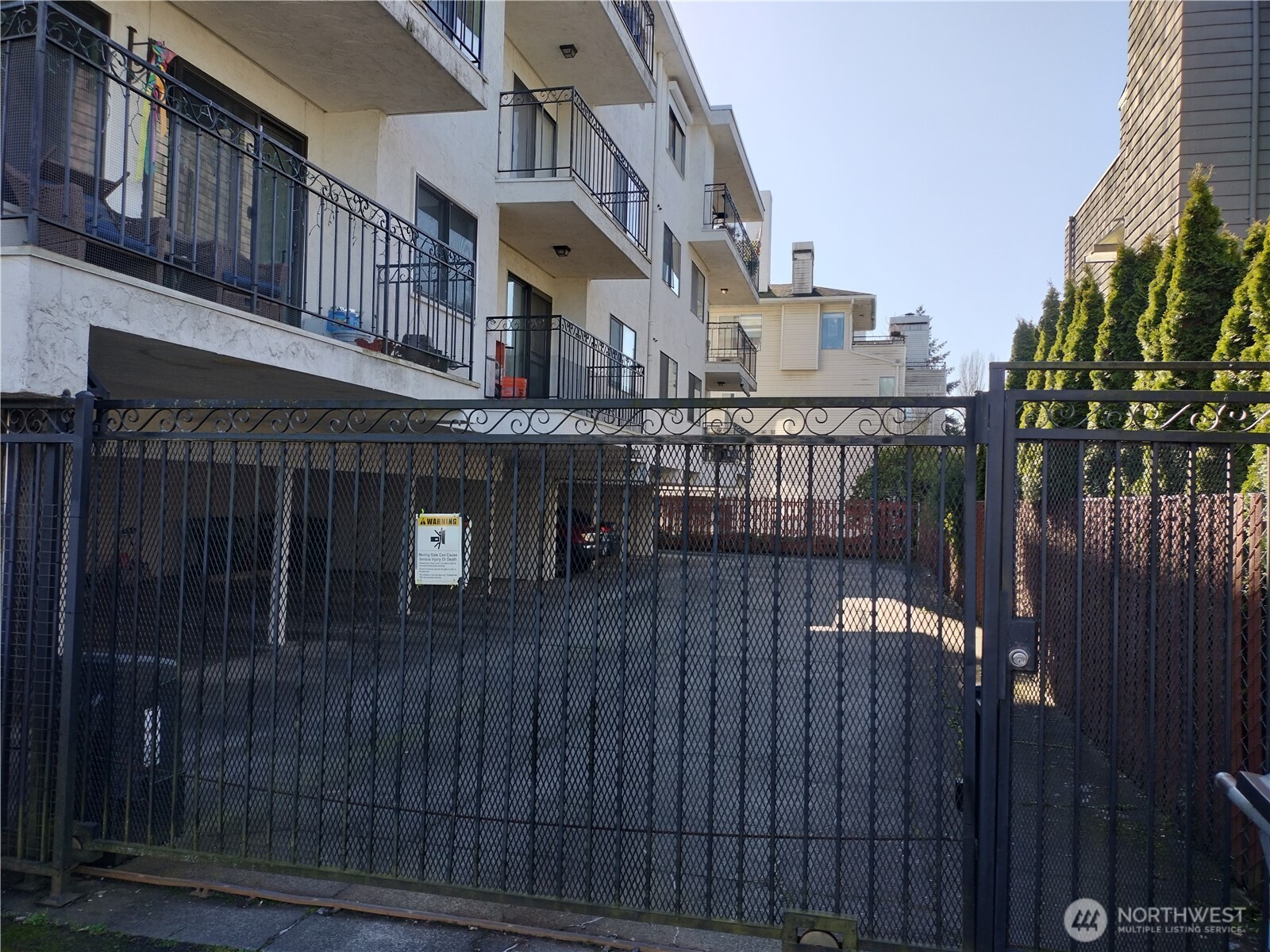 11755 Greenwood Avenue 203 Property Photo 18