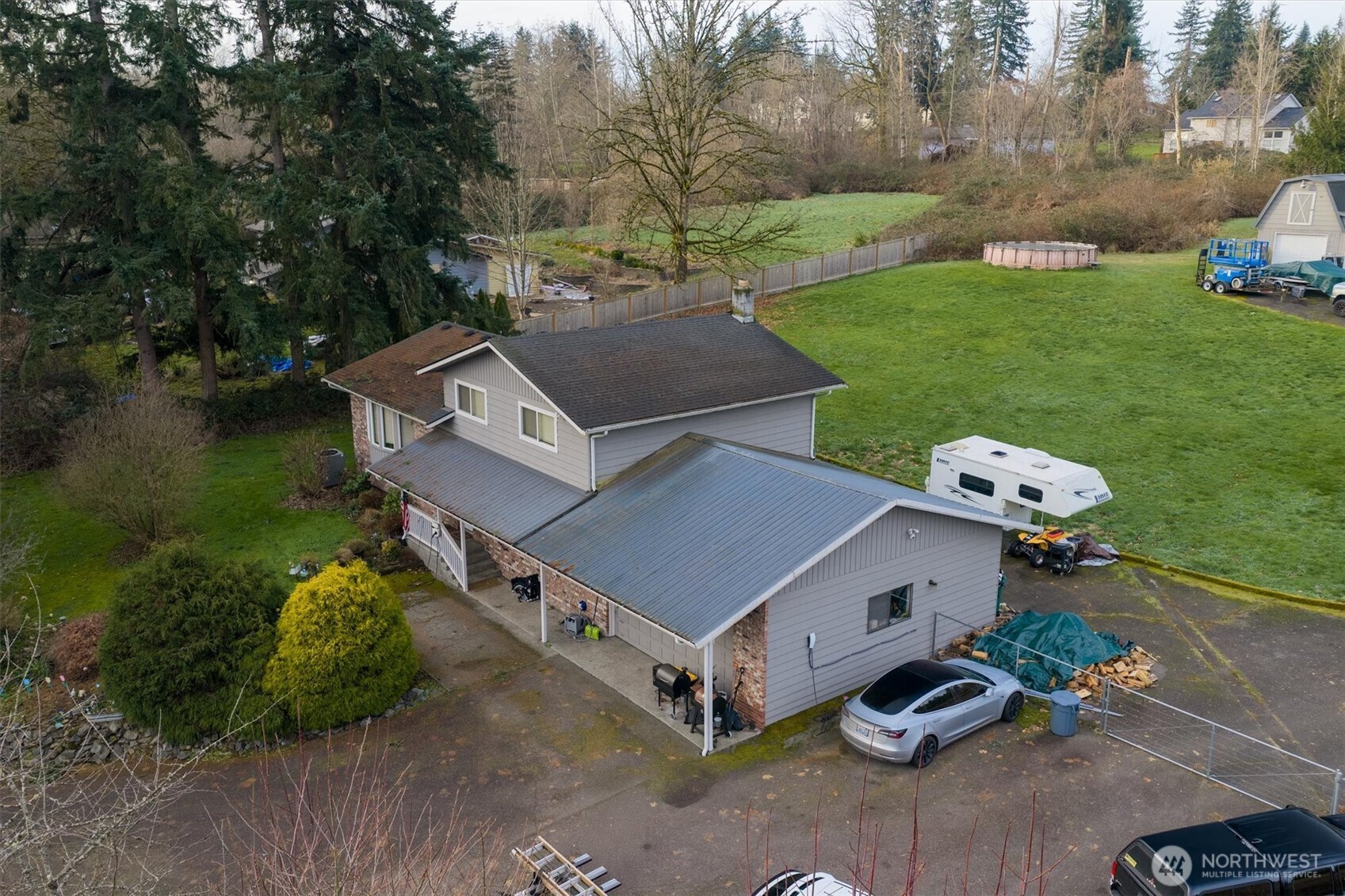 3724 Densmore Road Property Photo 3