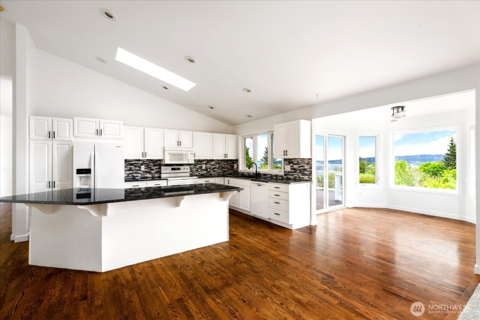 366 Samanthia Lane Property Photo 15