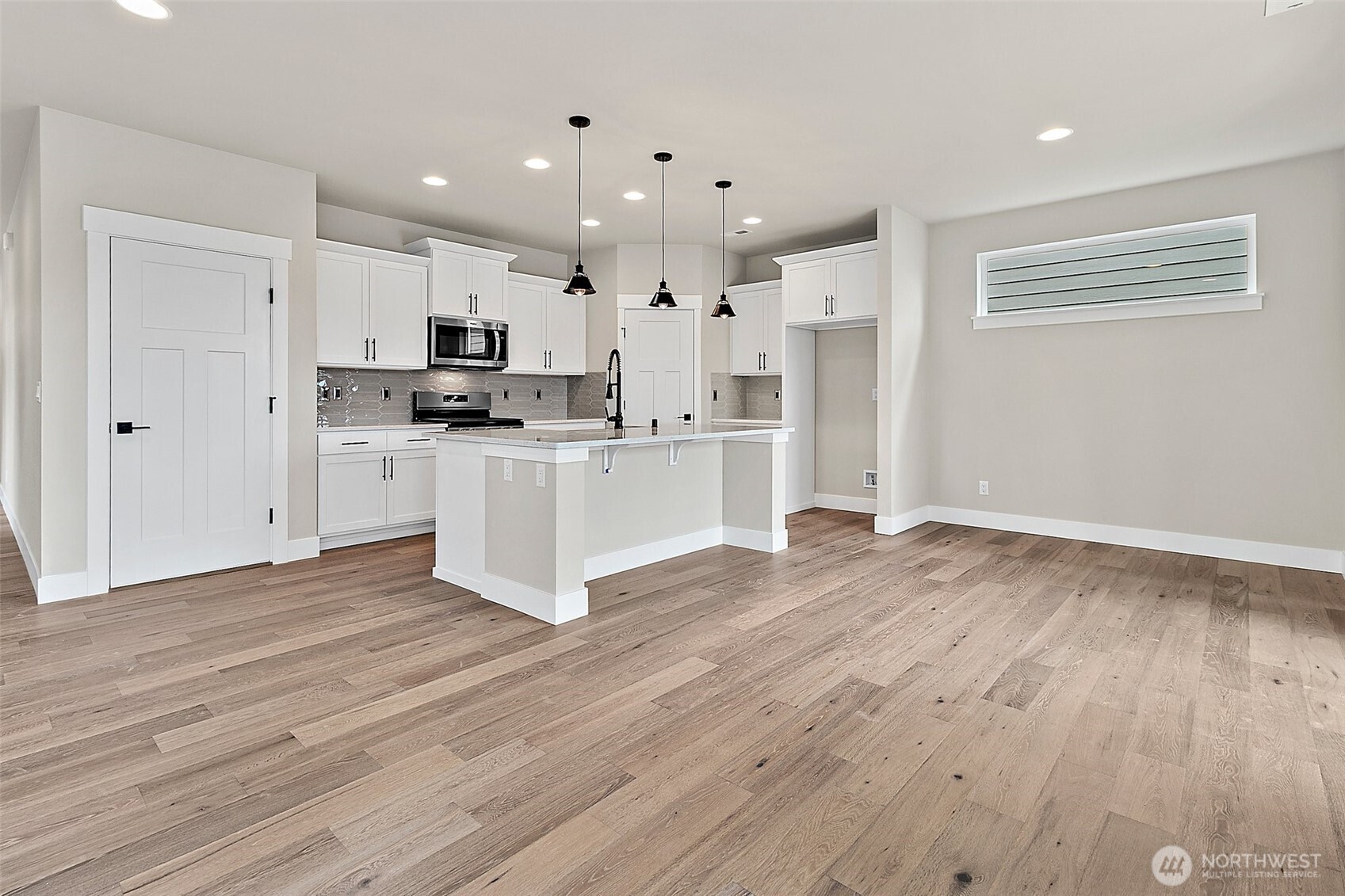 20902 99th Place Property Photo 9