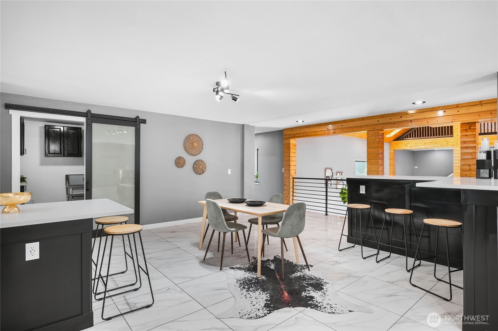 4706 64th Street Property Photo 16