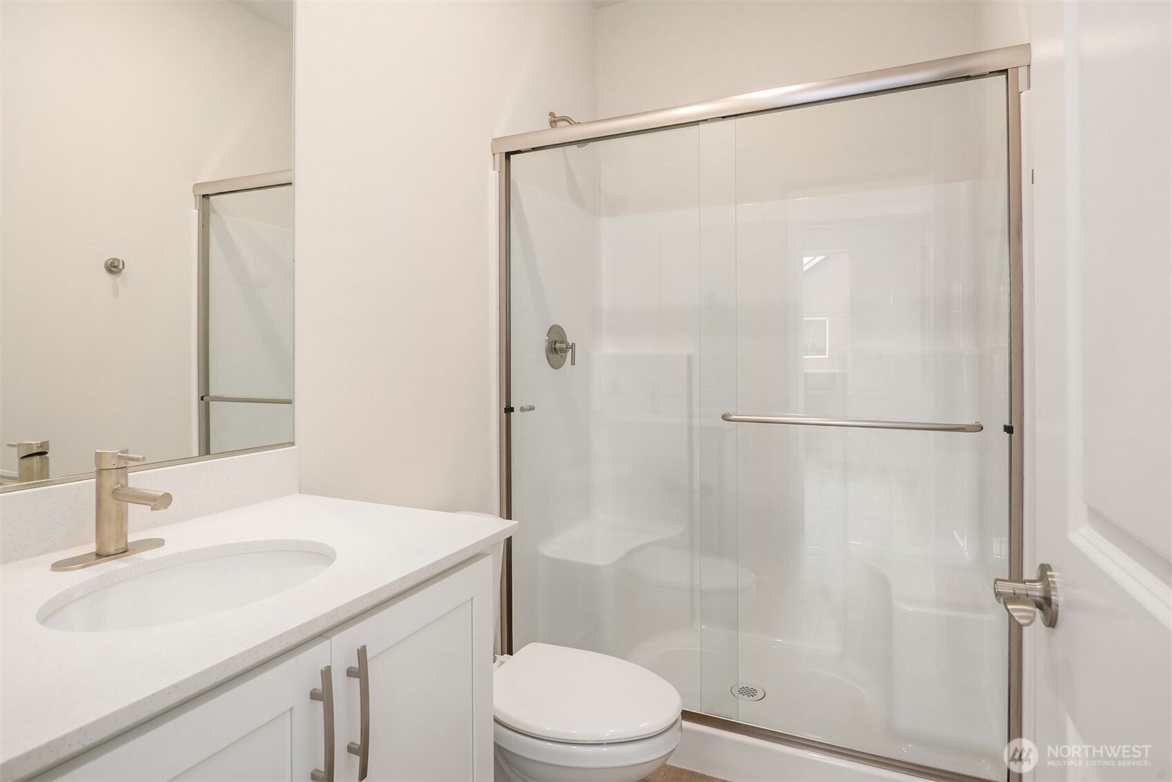 2425 160th Place Property Photo 15