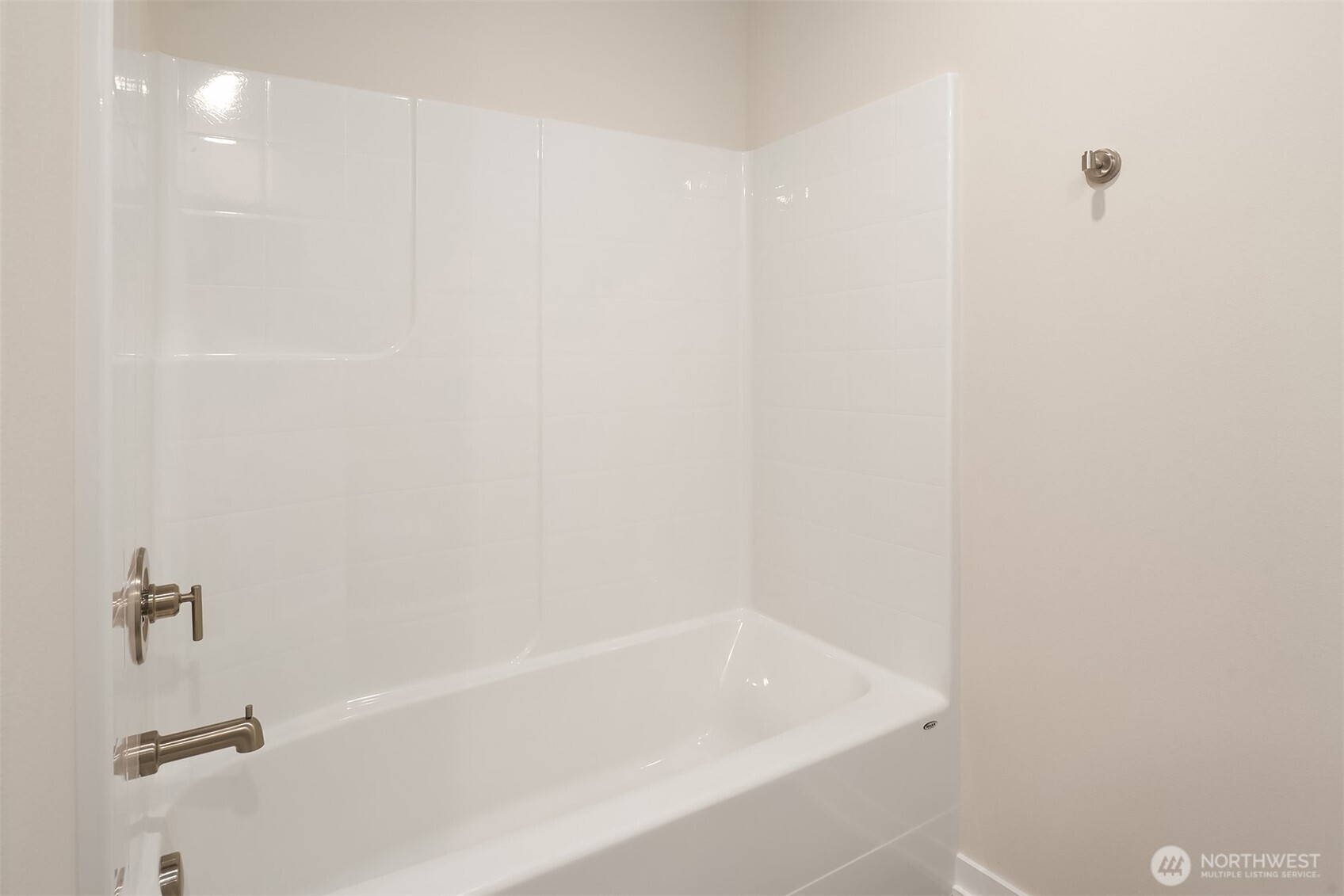 2425 160th Place Property Photo 19