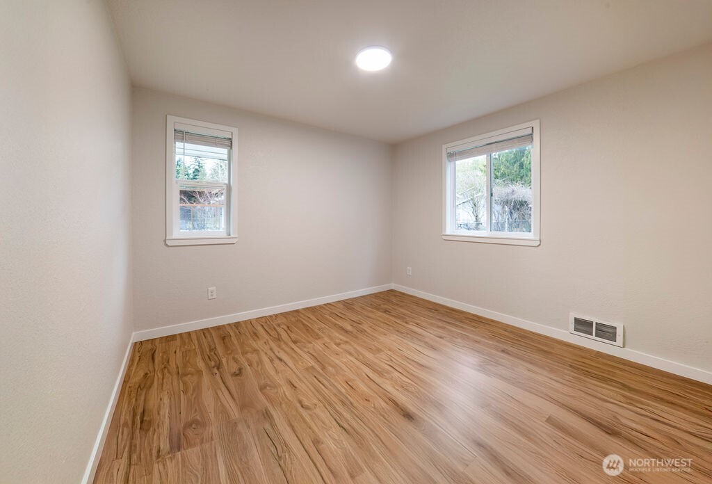 2550 Mackenzie Road Property Photo 15