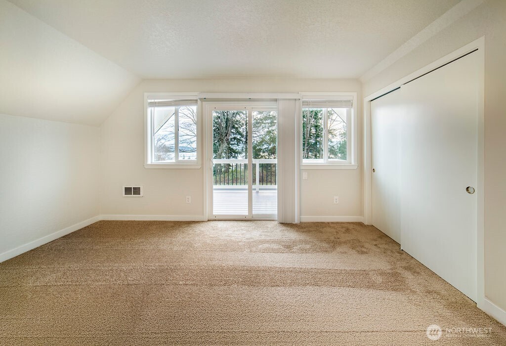 2550 Mackenzie Road Property Photo 19