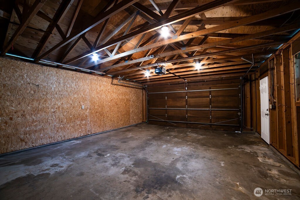 2550 Mackenzie Road Property Photo 33