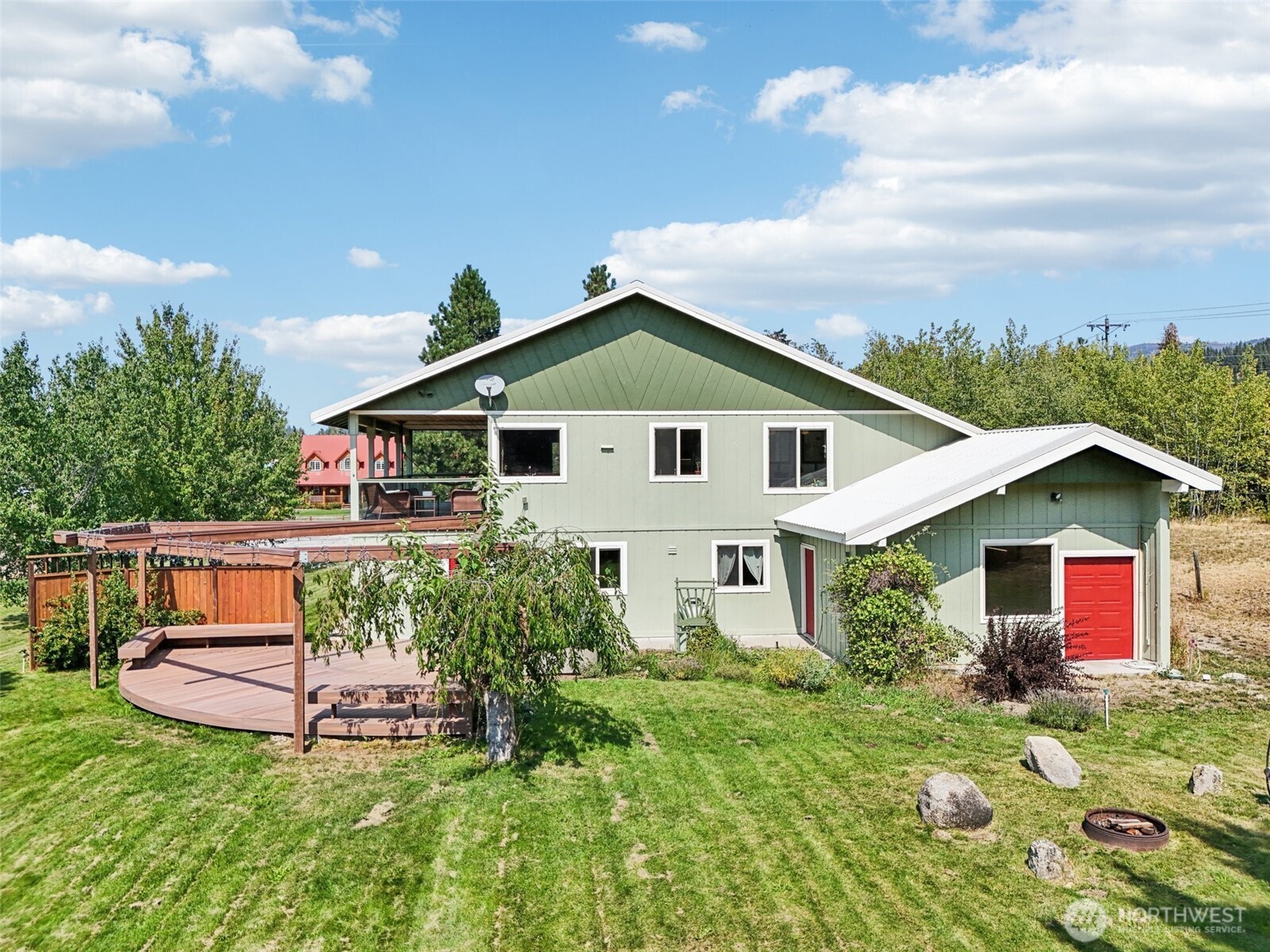 18527 Hazel Street Property Photo 32